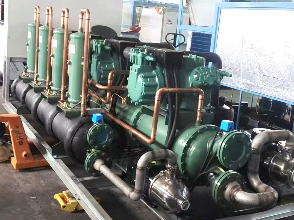 Aqua refrigeratum chillers Aqua refrigeratum chillers